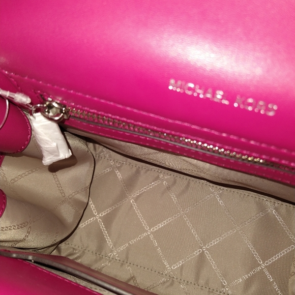 Sold**Michael Kors Carmen Leather Belted Satchel - Picture 11 of 12